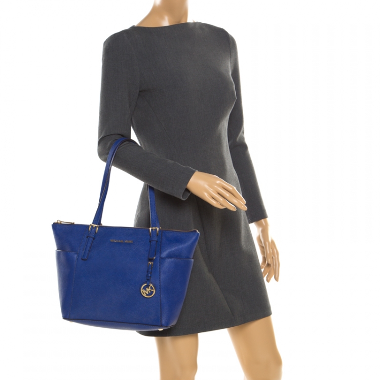 Used michael michael kors BLUE SAFFIANO LEATHER TOP ZIP TOTE