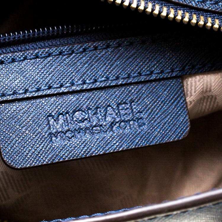 Pre Owned Michael Michael Kors Blue Saffiano Leather Small Dillon Tote