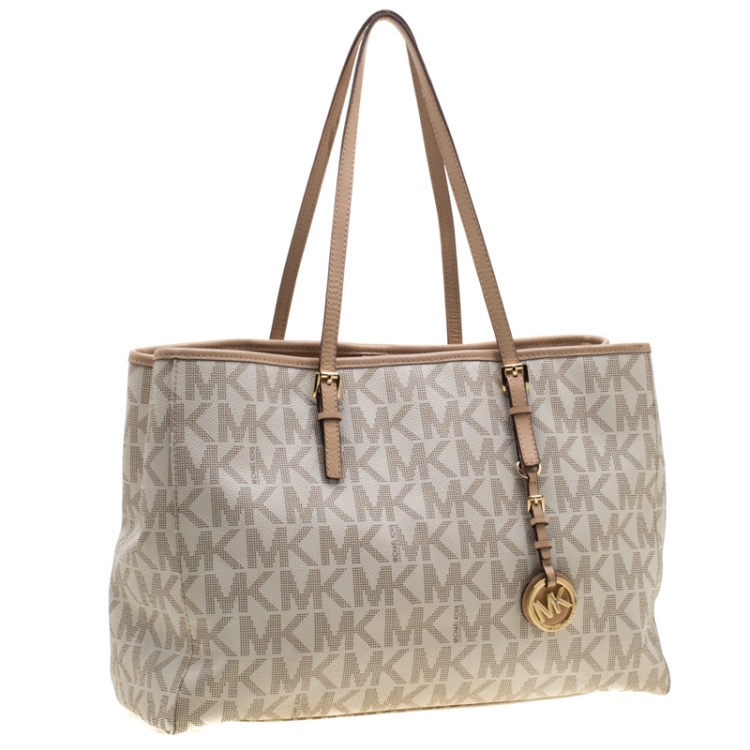 مملوكة مسبقًا MICHAEL Michael Kors Beige Signature Coated Canvas and Leather Jet Set Shopper Tote