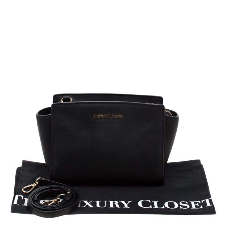 Pre Owned Michael Michael Kors Black Leather Mini Selma Tote 