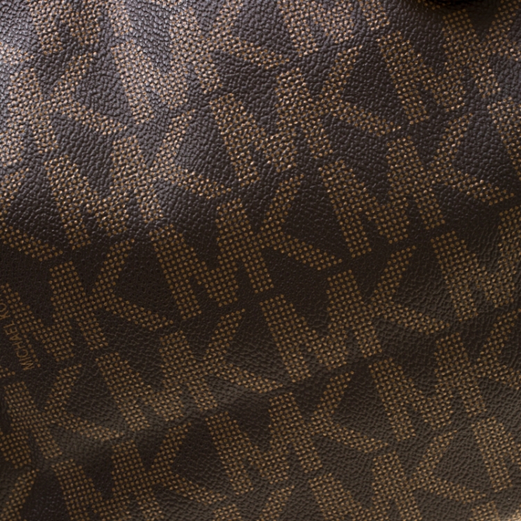 Pre Owned MICHAEL Michael Kors Brown Signature Coated Canvas Medium Cynthia Tote