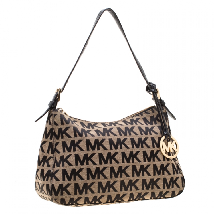 Pre Owned MICHAEL Michael Kors Beige/Black Signature Canvas Small Top Zip Shoulder Bag