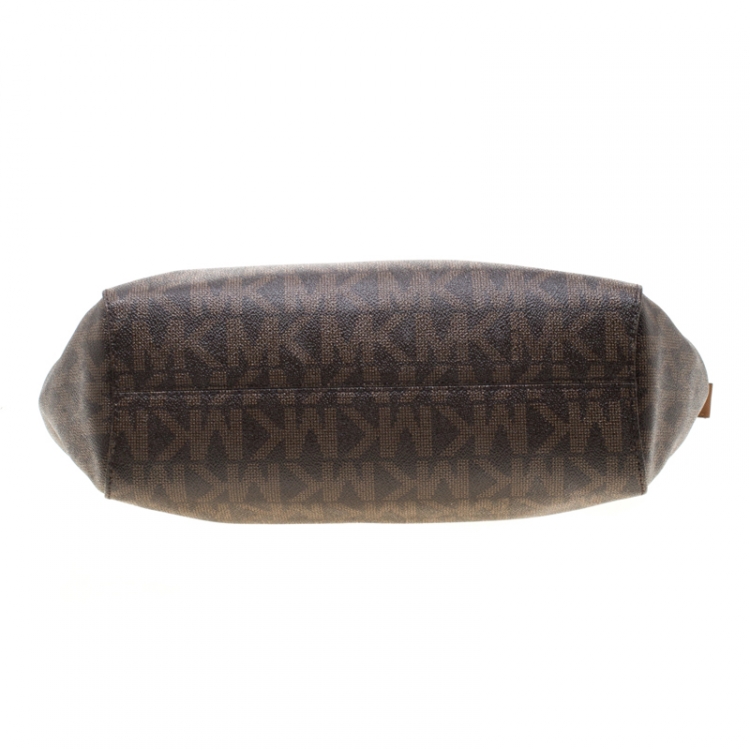 Pre Owned MICHAEL Michael Kors Brown Signature Coated Canvas  Chain Tote