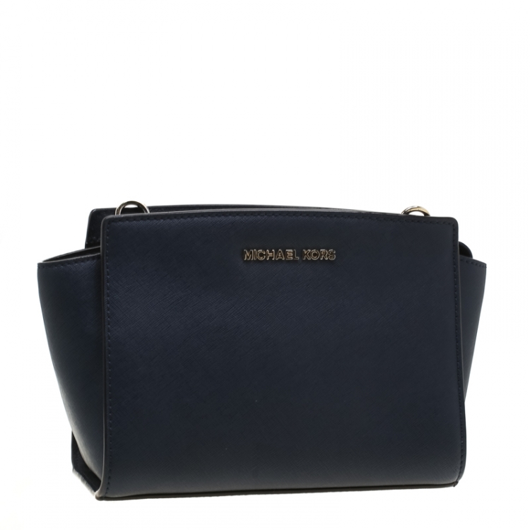 مملوكة مسبقًا MICHAEL Michael Kors Navy Blue Leather Medium Selma Crossbody Bag