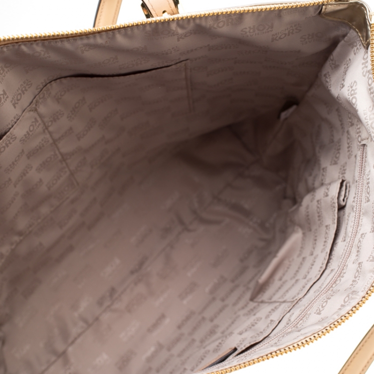 Pre Owned Michael Michael Kors Gold Signature Patent Leather Jet Set Top Zip Tote