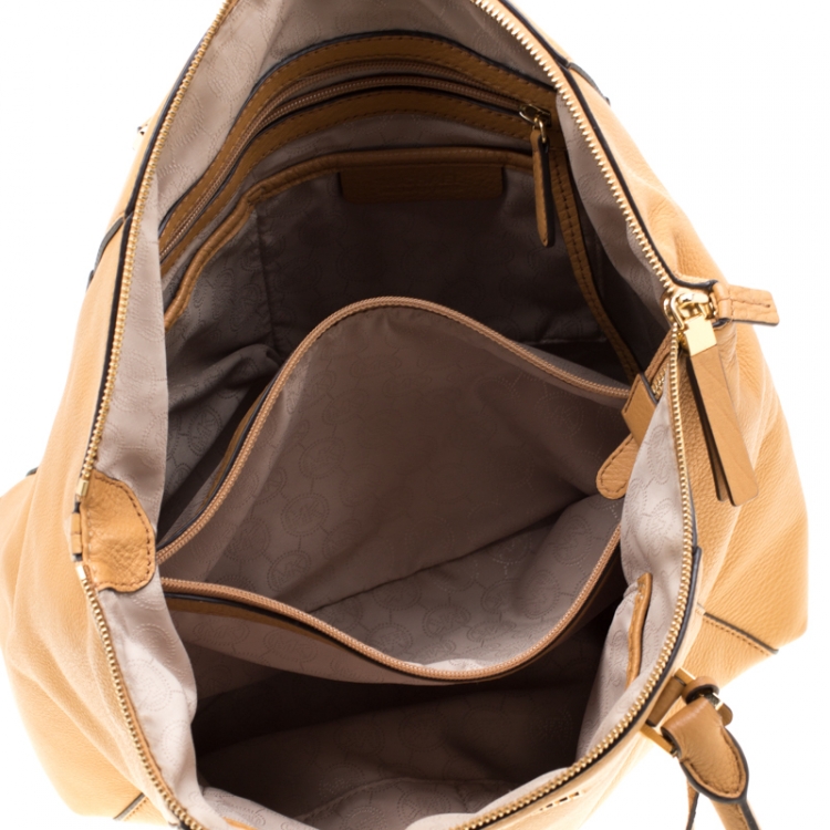 Pre Owned Michael Michael Kors Tan Leather Large Riley Satchel