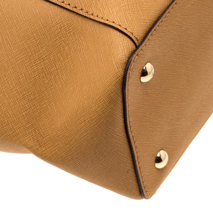 Pre Owned Michael Michael Kors Tan Saffiano Leather Top Zip Jet Set Tote