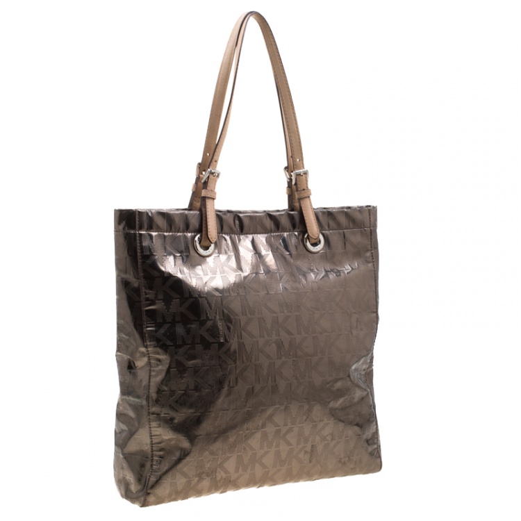 Pre Owned Michael Kors Metallic Mirror PVC and Leather North South Tote