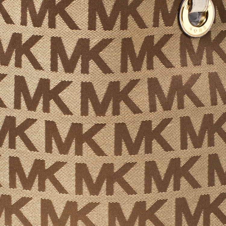 Pre Owned MICHAEL Michael Kors Beige/Brown Signature Canvas Large Jet Set Tote