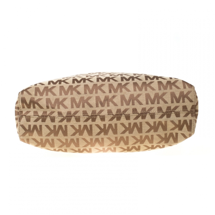 Pre Owned MICHAEL Michael Kors Beige/Brown Signature Canvas Large Jet Set Tote