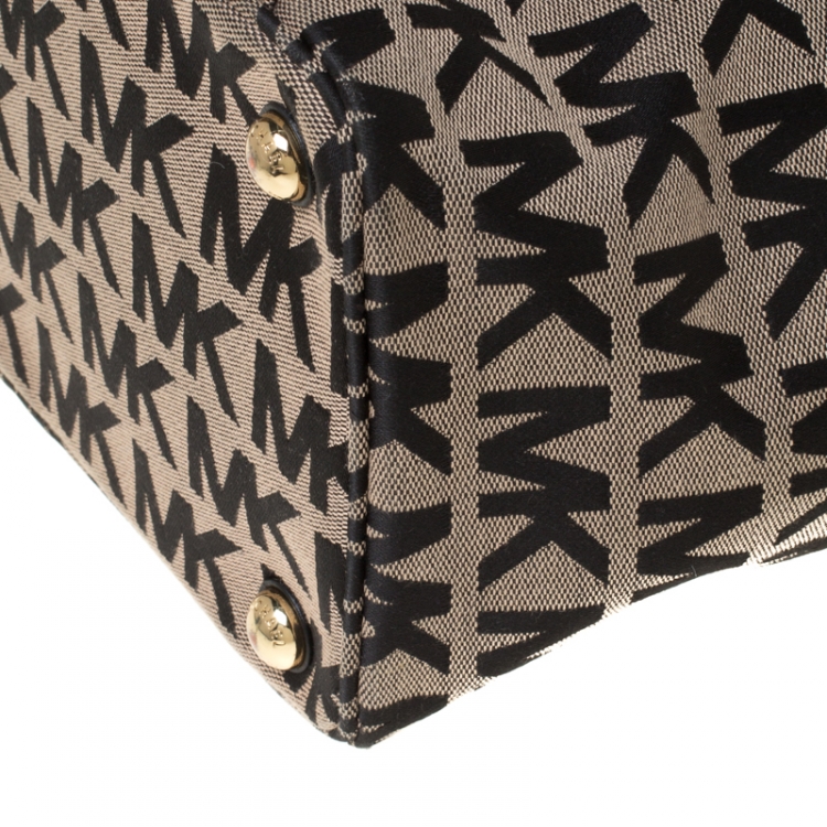 Pre Owned MICHAEL Michael Kors Black/Beige Signature Jacquard Tote 