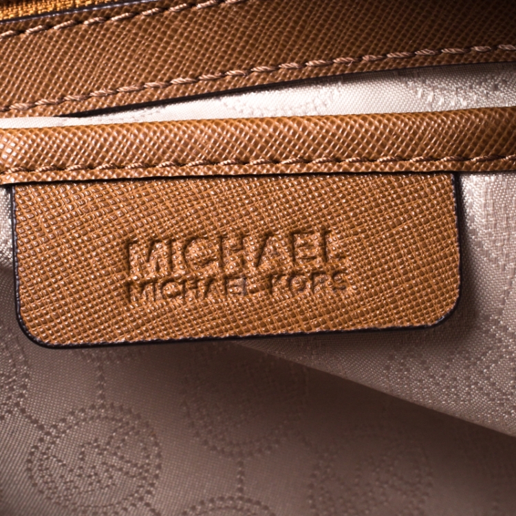 Pre Owned Michael Michael Kors Brown Saffiano Leather Medium Selma Tote