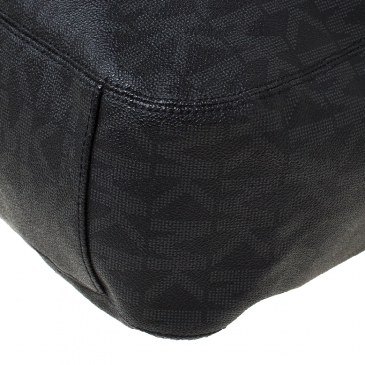 Pre Owned Michael Michael Kors Black Coated Canvas Lilly Chain Tote