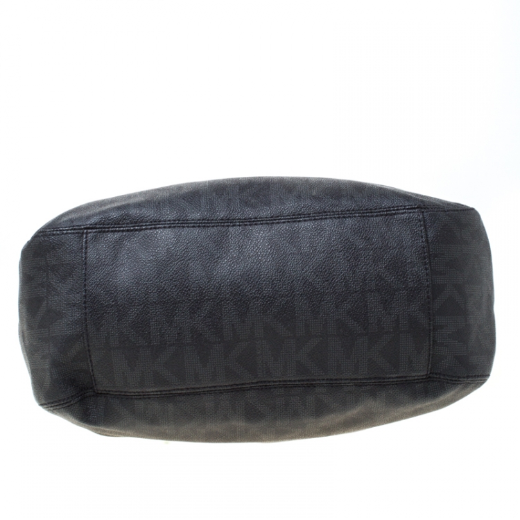 Pre Owned Michael Michael Kors Black Coated Canvas Lilly Chain Tote