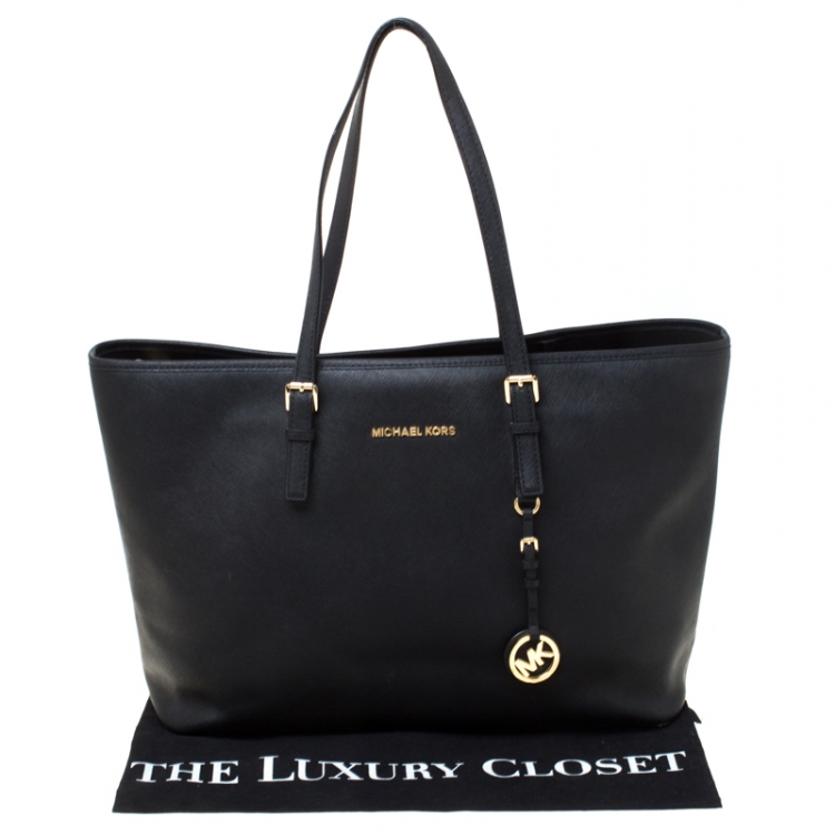 مملوكة مسبقًا Michael Michael Kors Black Saffiano Leather Jet Set Travel Tote