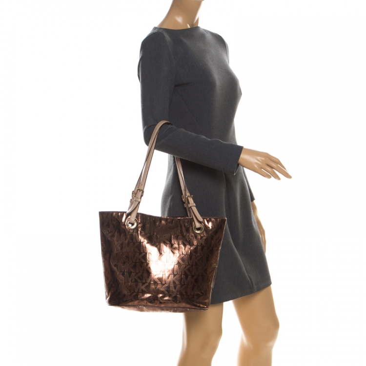 Pre Owned Michael Michael Kors Bronze Patent Leather Tote