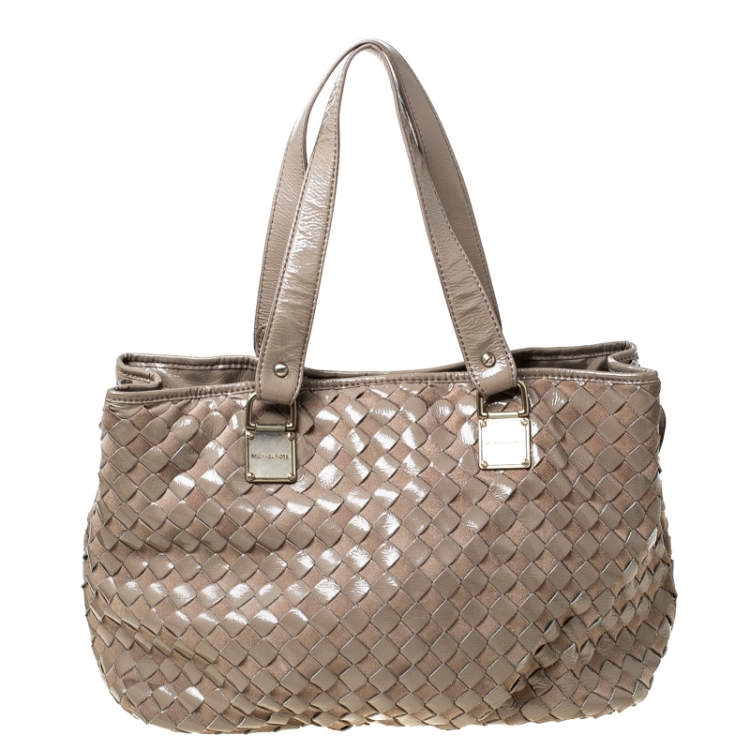 Pre Owned Michael Kors Beige Suede and Patent Leather Woven Tote