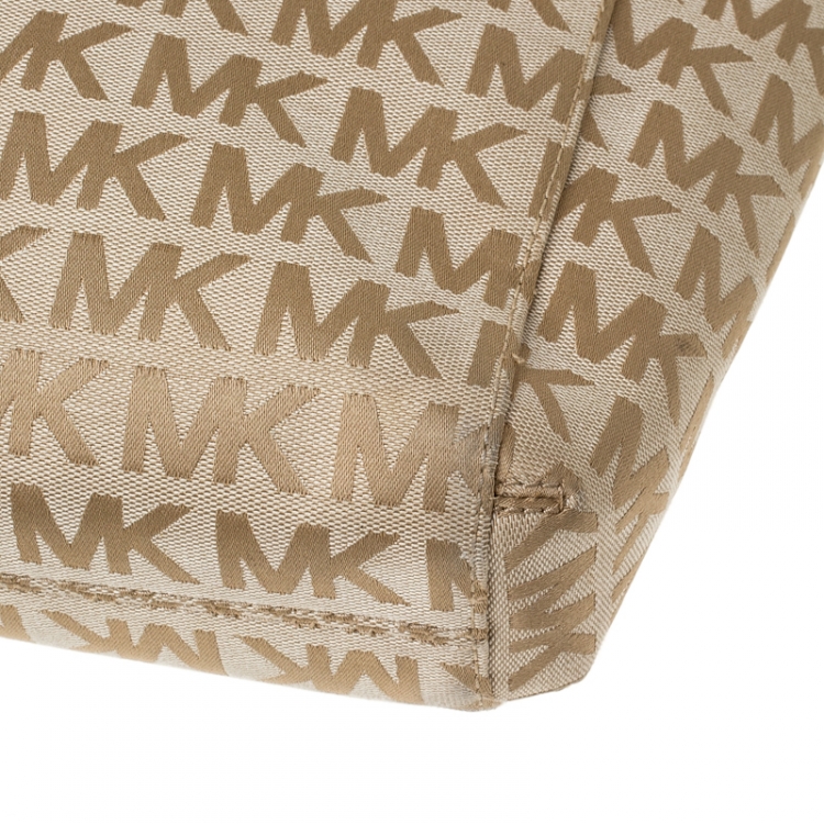 Pre Owned MICHAEL Michael Kors Beige/Brown Signature Canvas Large Jet Set Tote