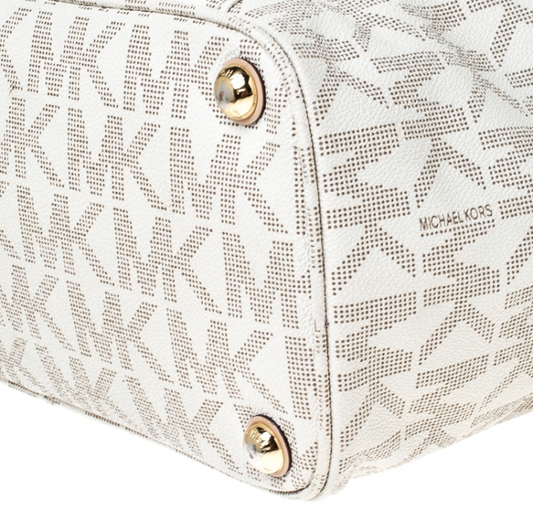 Pre Owned Michael Michael Kors Off White Signature Coated Canvas Jet Set Tote