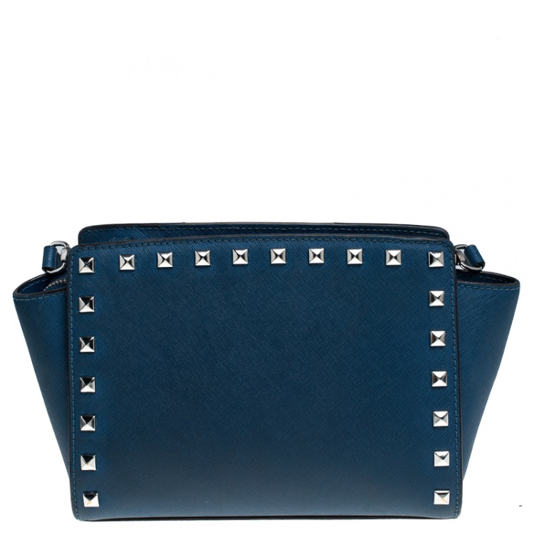 Pre Owned MICHAEL Michael Kors Blue Leather Studded Selma Crossbody Bag