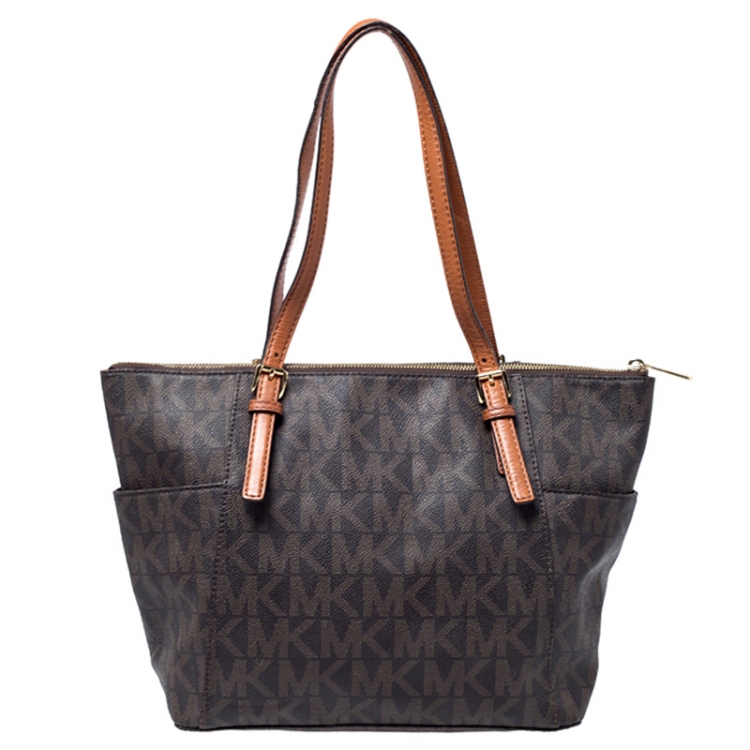 Pre Owned MICHAEL Michael Kors Dark Brown Signature Coated Canvas Top Zip Jet Set Tote