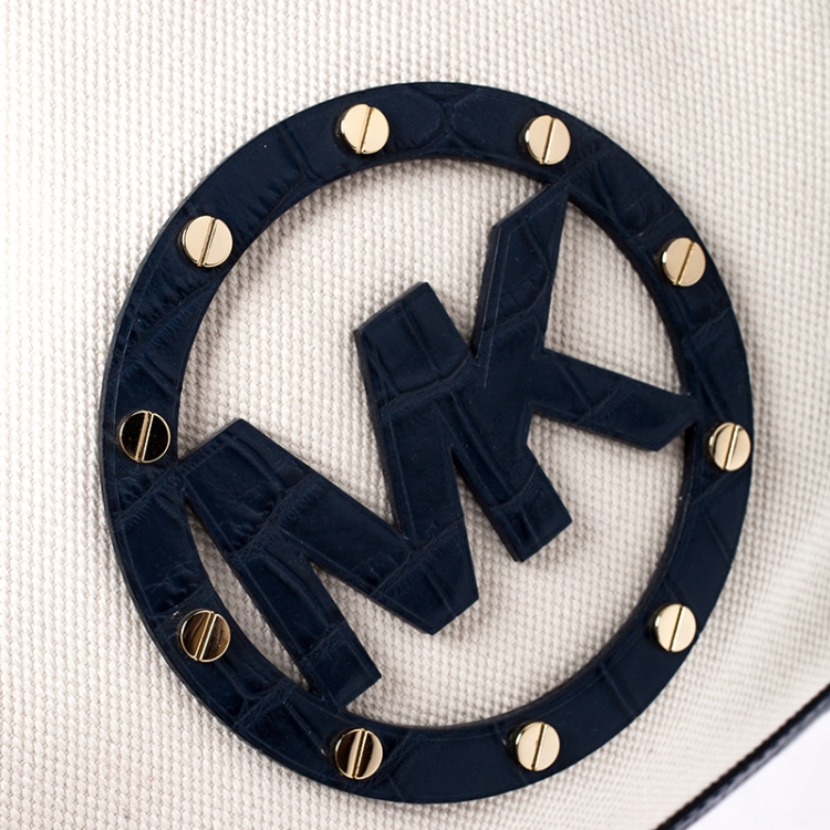 Pre Owned Michael Michael Kors Off White/Blue Canvas and Croc Embossed Leather Tote