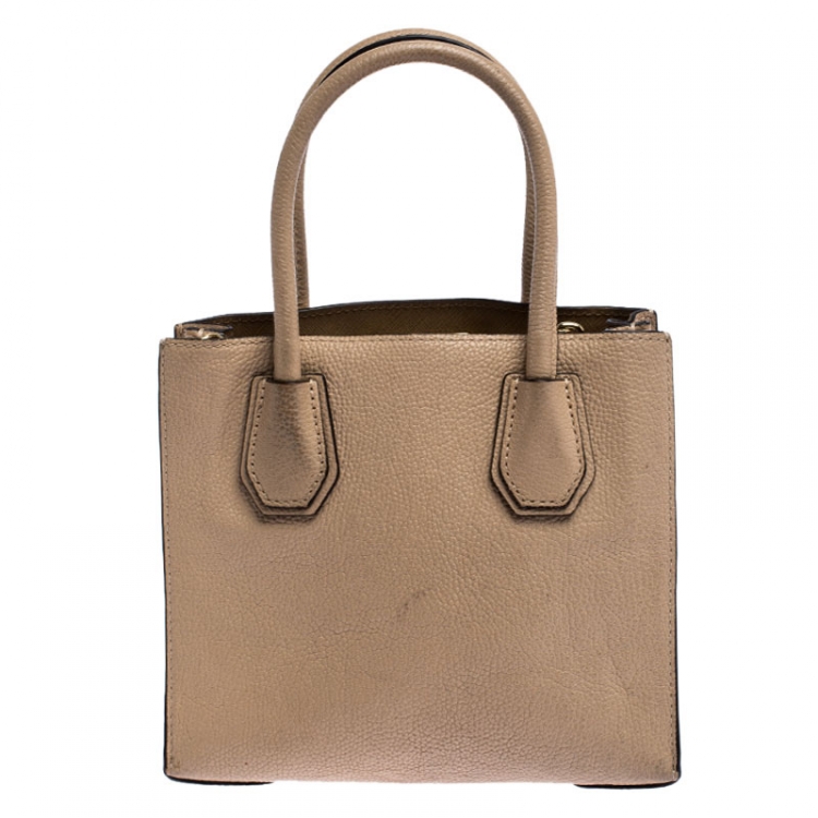 Pre Owned Michael Michael Kors Beige Leather Mini Mercer Tote