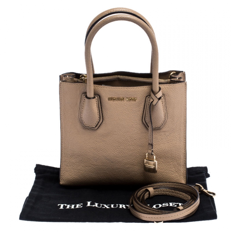 Pre Owned Michael Michael Kors Beige Leather Mini Mercer Tote