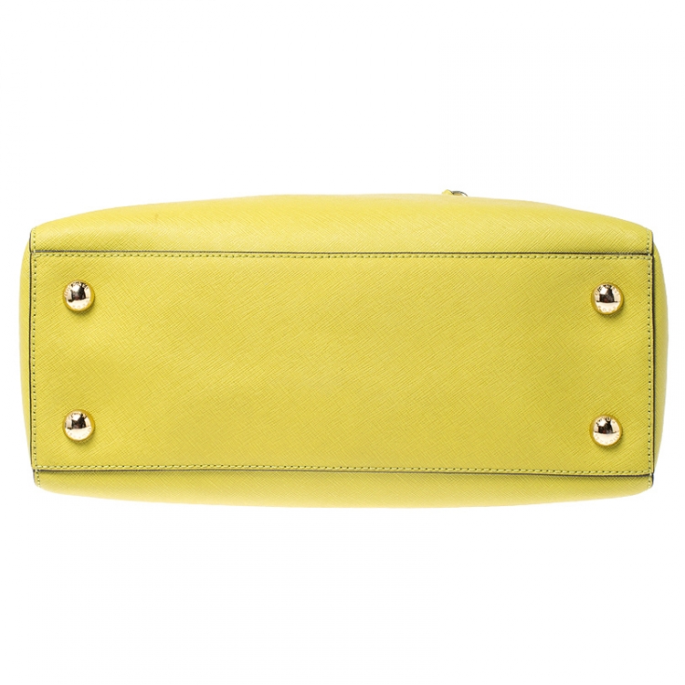 Pre Owned MICHAEL Michael Kors Neon Green Saffiano Leather Small Jet Set Travel Tote