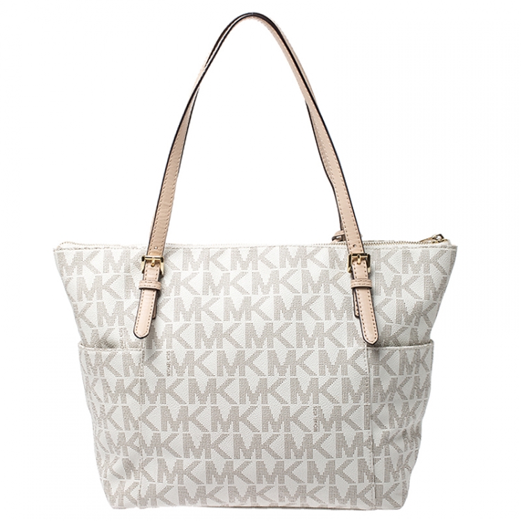 Pre Owned Michael Michael Kors Beige/Off White Signature Coated Canvas Jet Set Tote