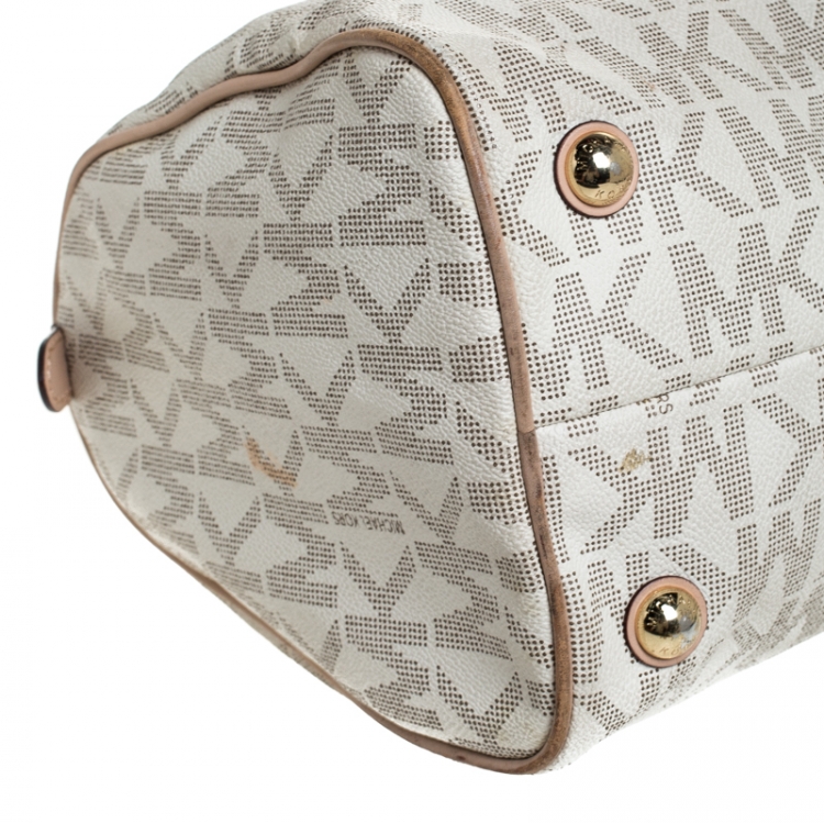 Pre Owned MICHAEL Michael Kors Ivory/Beige Signature Coated Canvas Grayson Satchel