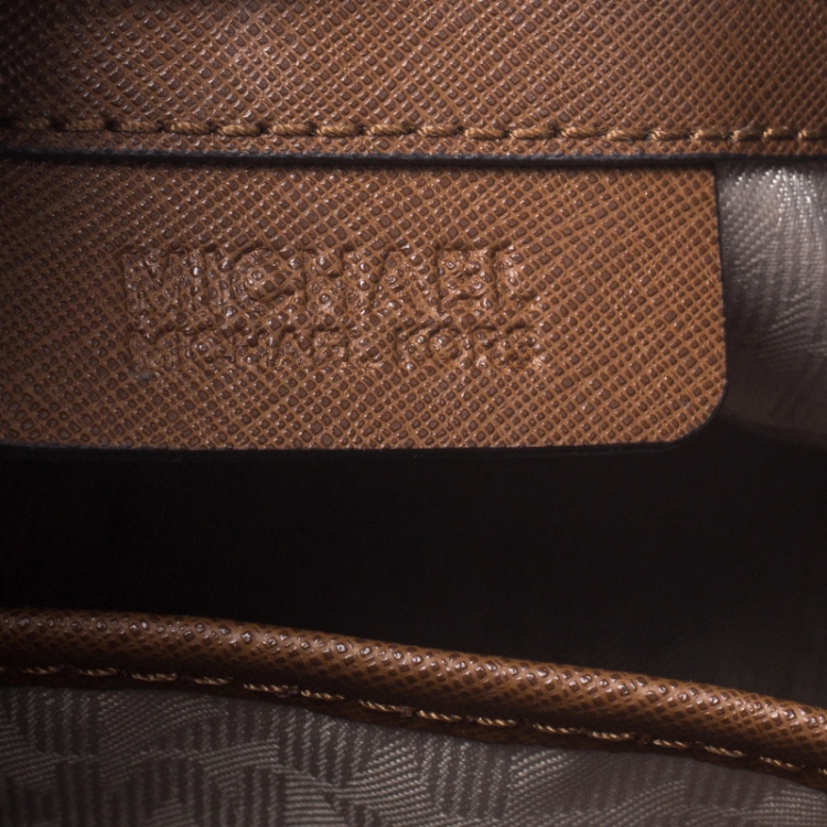 Pre Owned Michael Michael Kors Brown Saffiano Leather Small Dillon Tote
