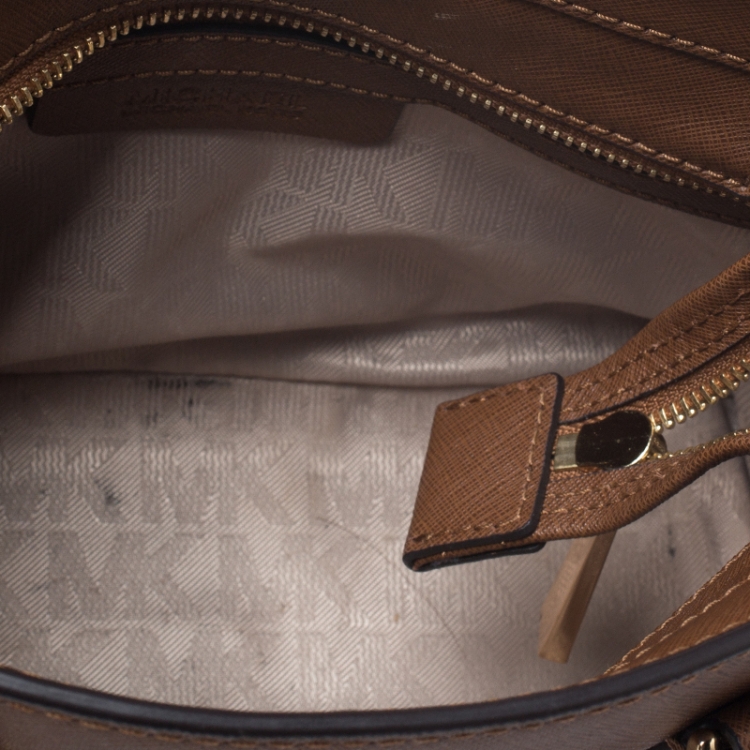 Pre Owned Michael Michael Kors Brown Saffiano Leather Small Dillon Tote