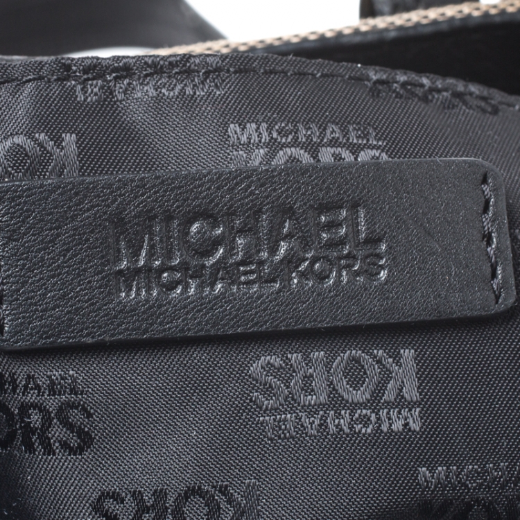 Pre Owned MICHAEL Michael Kors Black/Beige Signature Canvas and Leather Harness Grab Shoulder Bag