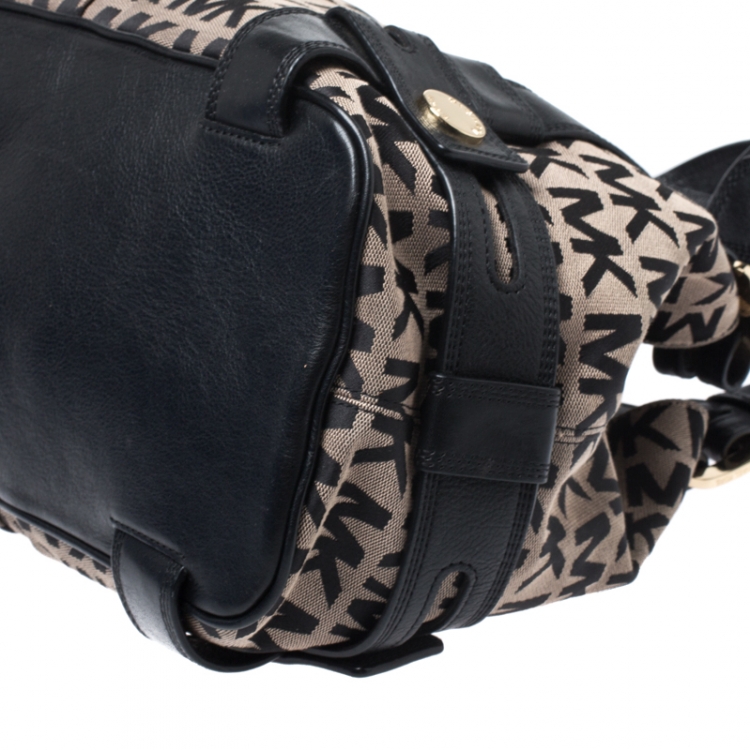 Pre Owned MICHAEL Michael Kors Black/Beige Signature Canvas and Leather Harness Grab Shoulder Bag