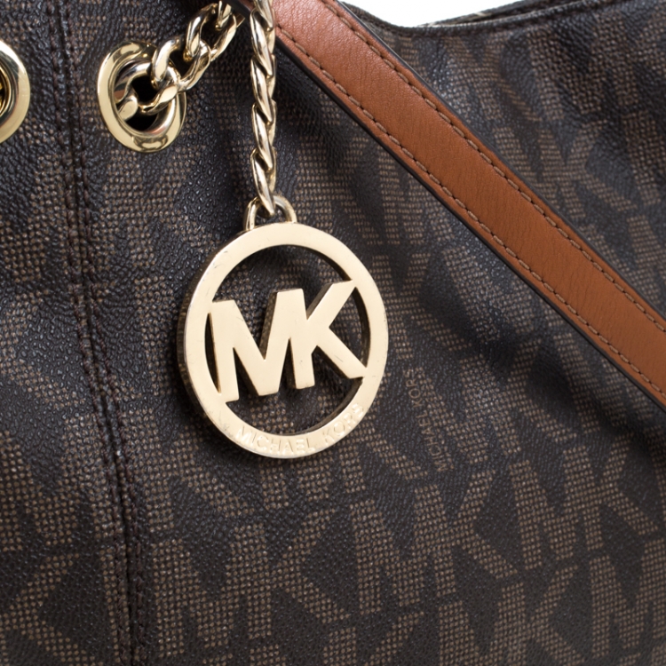 Pre Owned Michael Michael Kors Brown Signature Leather Jet Set Chain Hobo