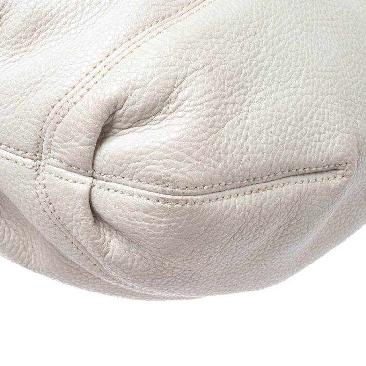 Pre Owned MICHAEL Michael Kors White Leather Drawstring Shoulder Bag