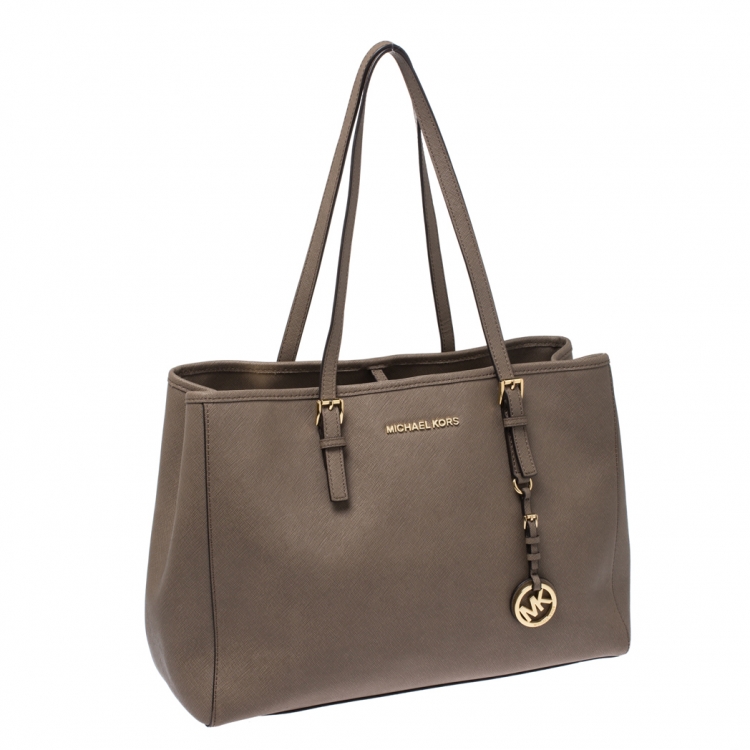 Pre Owned MICHAEL Michael Kors Beige Leather Medium Jet Set Travel Tote