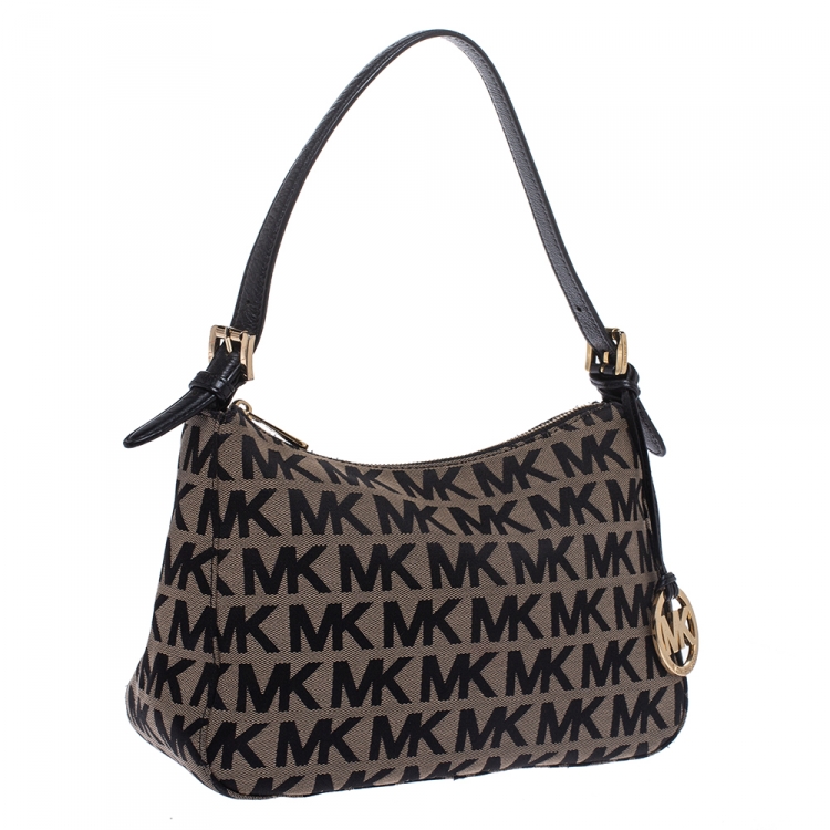 Pre Owned MICHAEL Michael Kors Beige/Black Signature Canvas and Leather Shoulder Bag