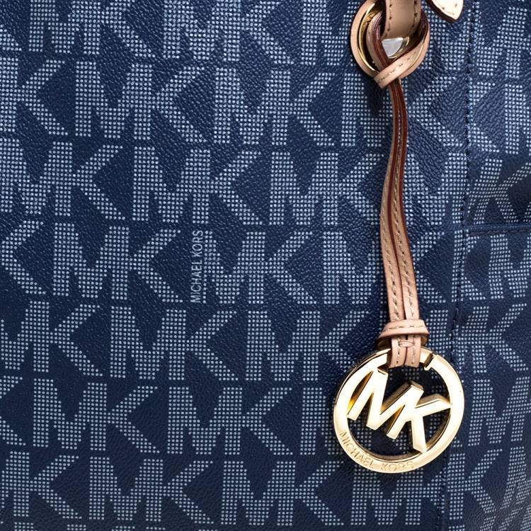 Pre Owned MICHAEL Michael Kors Blue Signature Coated Canvas and Leather Jet Set Tote