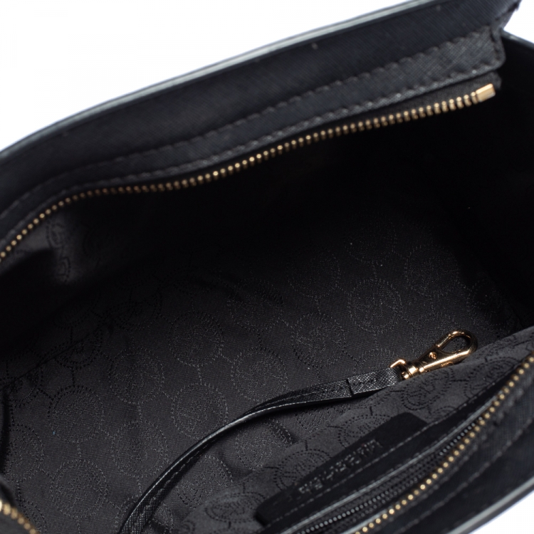 مملوكة مسبقًا MICHAEL Micheal Kors Black Leather Small Selma Crossbody Bag
