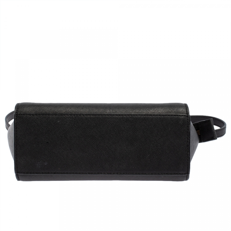 مملوكة مسبقًا MICHAEL Micheal Kors Black Leather Small Selma Crossbody Bag