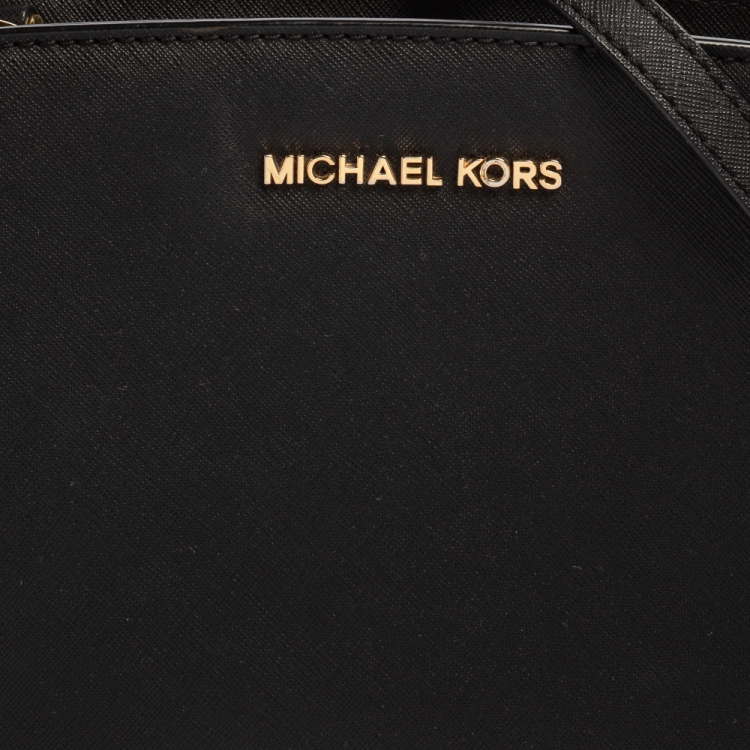 مملوكة مسبقًا MICHAEL Micheal Kors Black Leather Small Selma Crossbody Bag