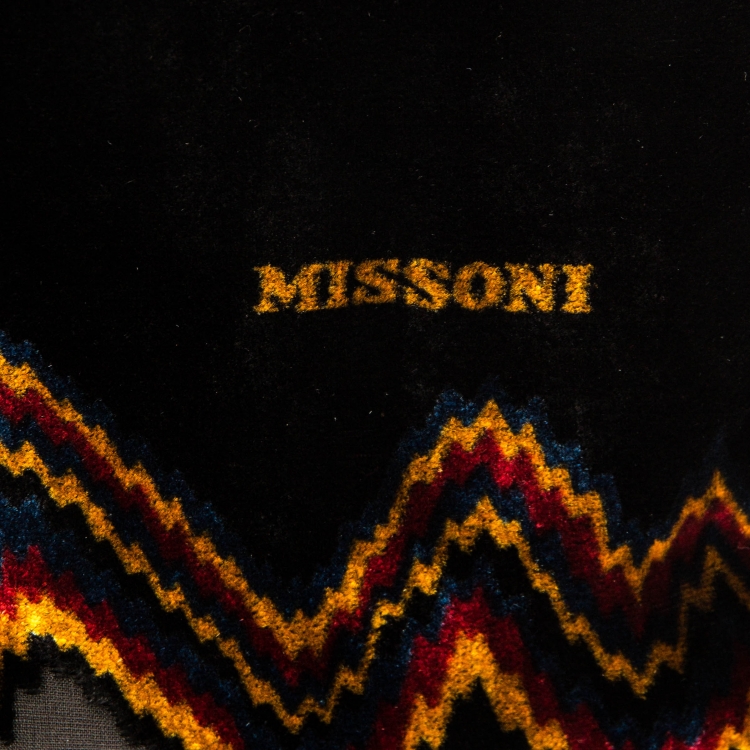 Pre Owned Missoni Black Velvet Chevron Patterned Burnout Detail Scarf
