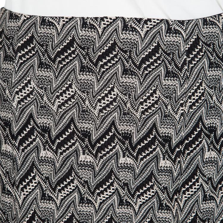 Pre Owned Missoni Patterned Perforated Knit Box Pleat Detail Maxi Skirt M