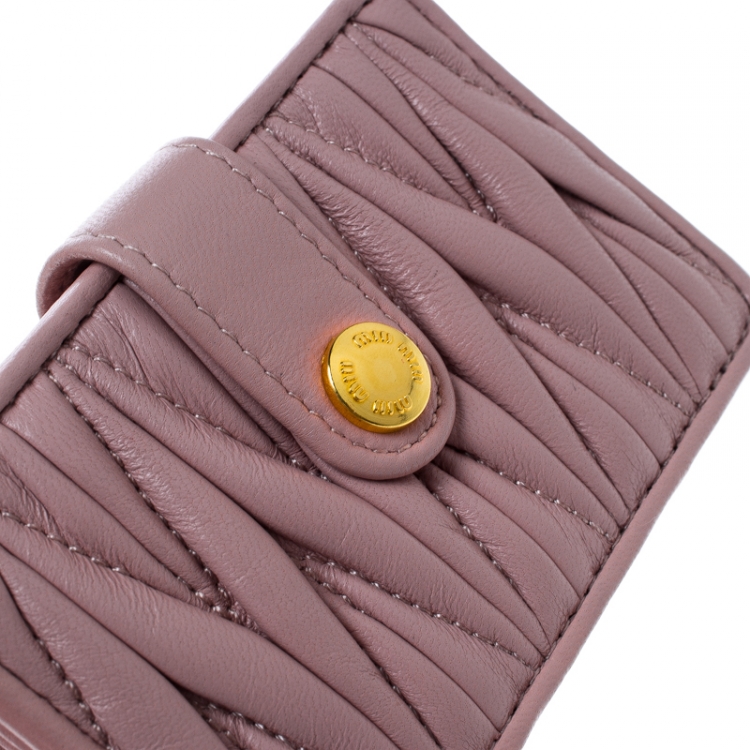 Pre Owned Miu Miu Blush Pink Matelasse Leather Card Holder