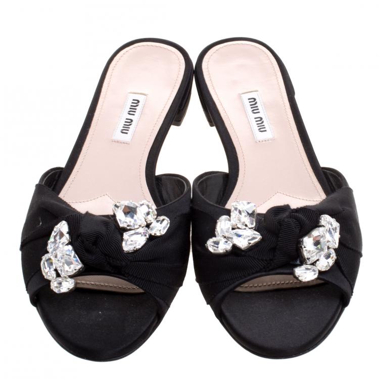 مملوكة مسبقًا Miu Miu Black Jeweled Satin Flat Slides Size 38