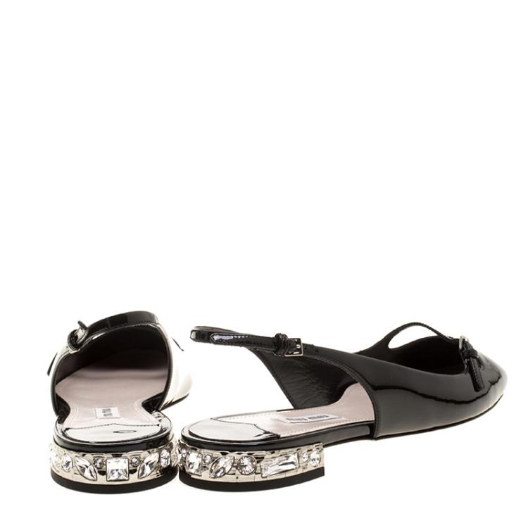 مملوكة مسبقًا Miu Miu Black Patent Leather Slingback Crystal Embellished Mary Jane Flats Size 38.5