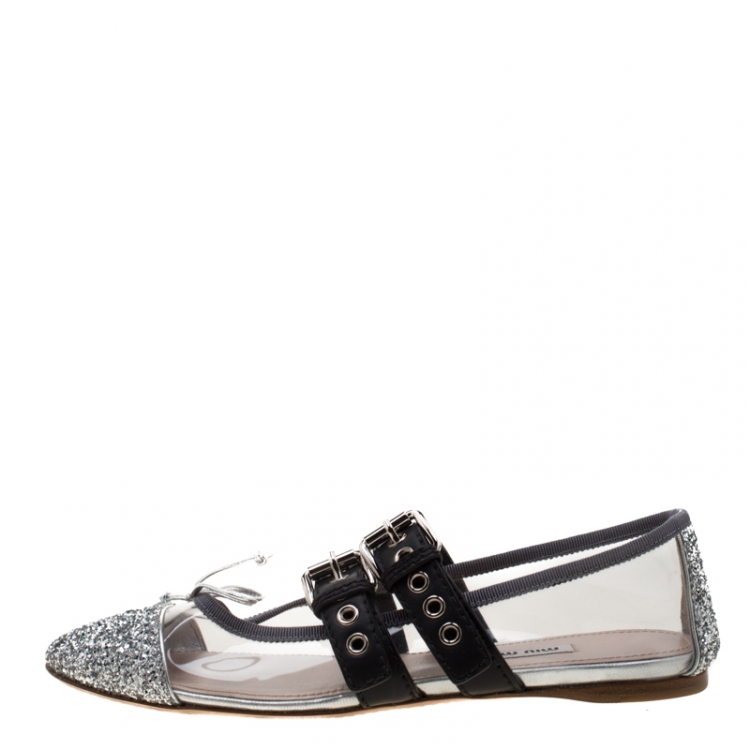 Pre Owned Miu Miu Metallic Silver Glitter And PVC Bow Buckle Detail Strappy Ballet Flat Sandals Size 38