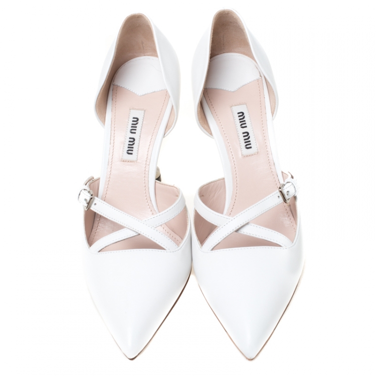 Pre Owned Miu Miu White Leather Pointed Toe Metal Heel D'Orsay Pumps Size 36.5